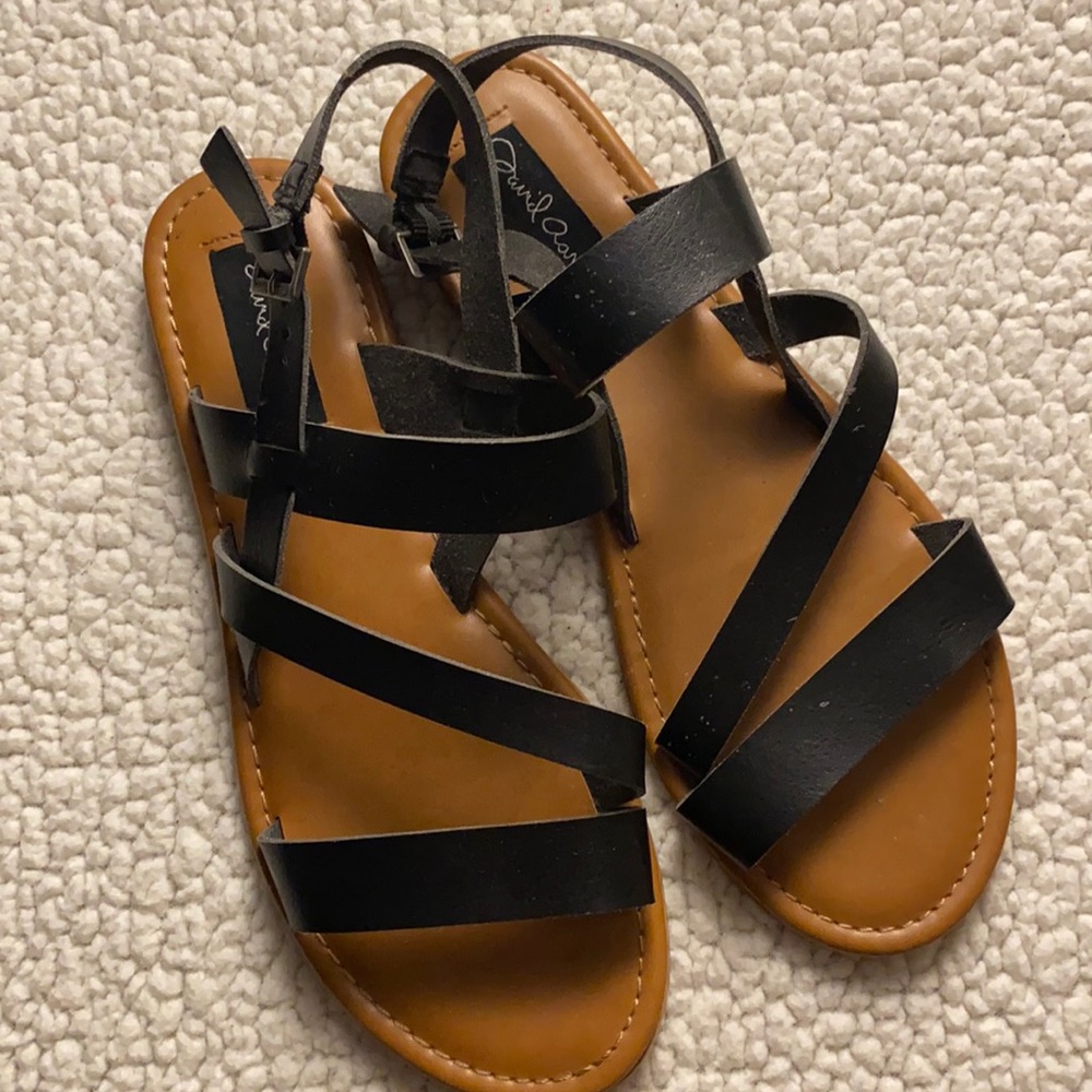 Women sandals